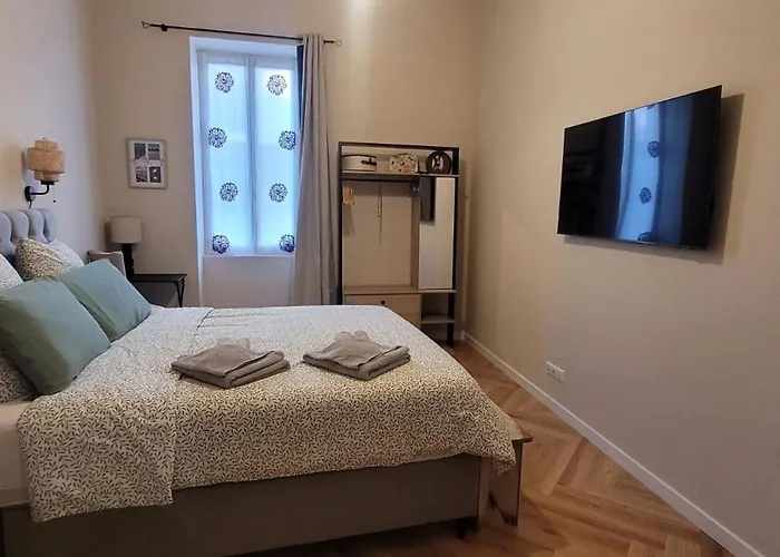 Le Colbert - T2 Centre