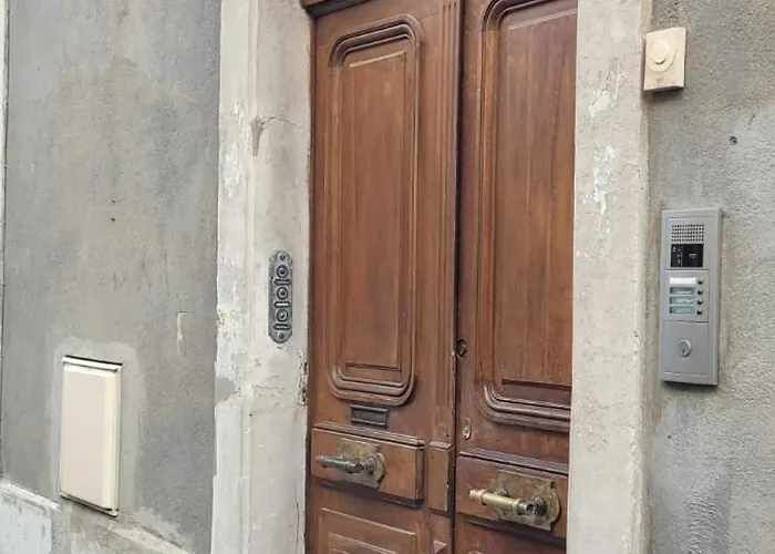 Le Colbert - T2 Centre Apartmán *